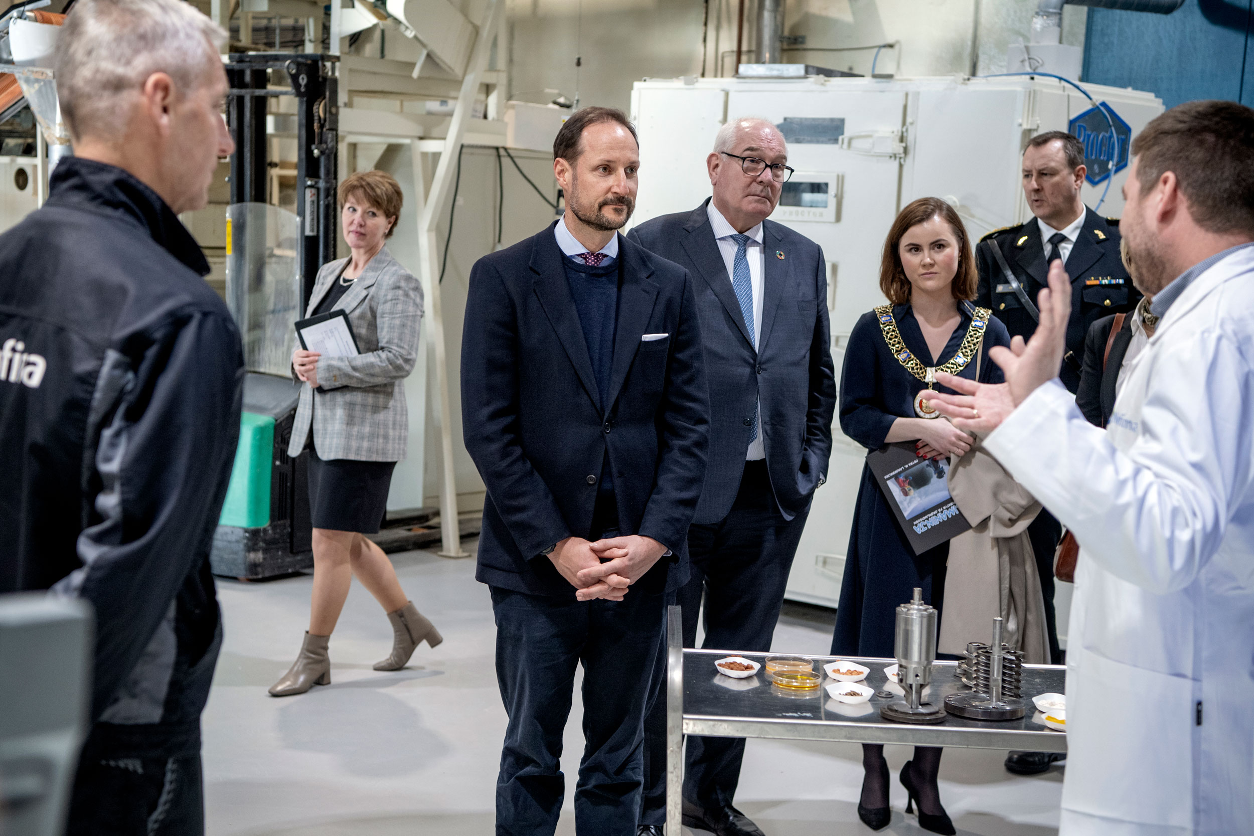 Kronprins Haakon besøket Nofima i Bergen
